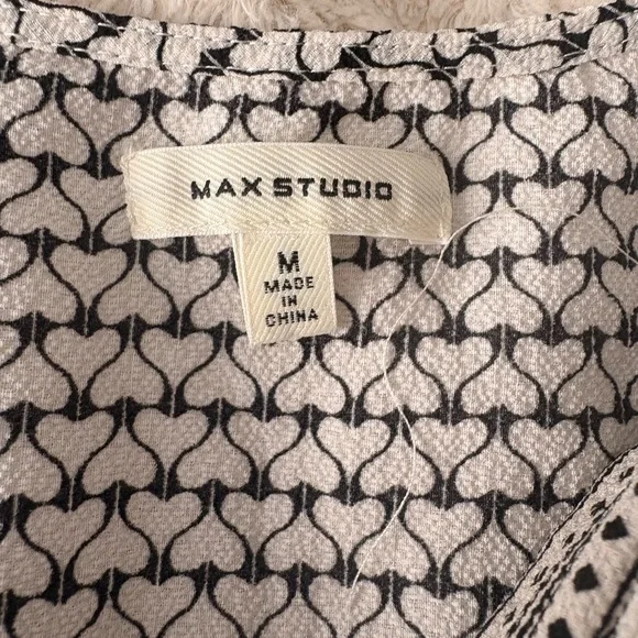 Max Studio V Neck Waist Romantic Tie Blouse Medium - Picture 8 of 9